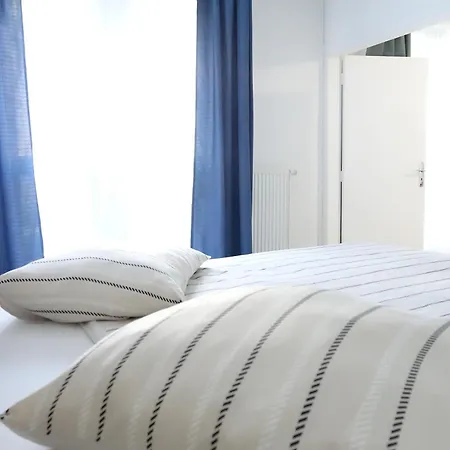 アパート Charming And Spacious - Close To Center